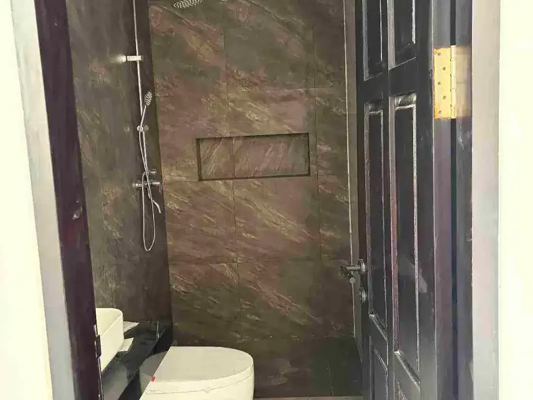 jual rumah Baru 3 lantai di Tukad Pakerisan Denpasar - Image 8 of 8