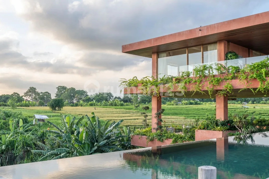 58 Years Leasehold Luxury Villa,Tumbak Bayuh - Image 2 of 4
