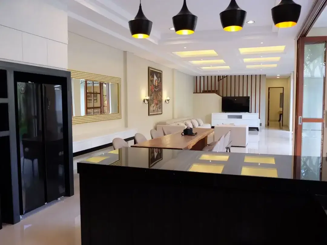 DIJUAL VILLA BARU FULL FURNITURE - Image 3 of 10