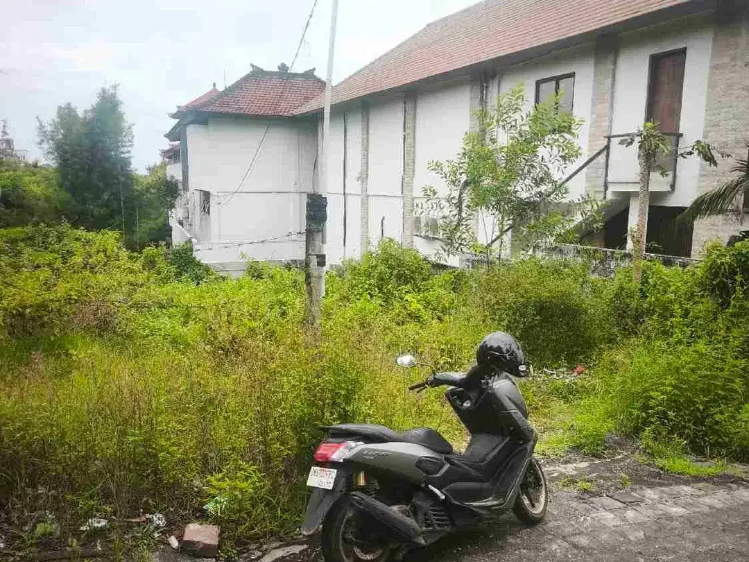 dijual tanah 4 are IDR 750 juta per are dekat hotel four points GWK ungasan Kuta Selatan Badung Bali - Image 2 of 8