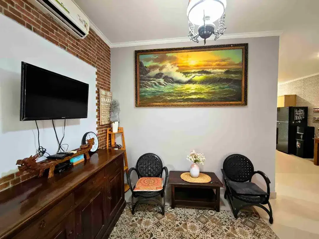 Rumah Cozy Furnish Teras Hijau Ungasan - Image 7 of 10