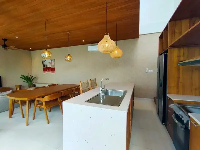 VILLA MODERN TOP INTERIOR & FURNISHED DEKAT PANTAI BATU BOLONG - Image 3 of 10