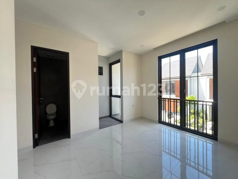 Modern House For Sale In South Denpasar Private Cluster In South Denpasar With Strategic Location And One Gate System - Image 2 of 4