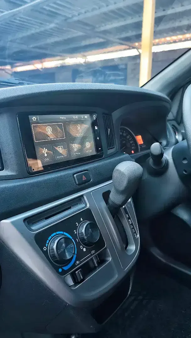 Sigra 1.2 R Matic 2025 - Image 5 of 10