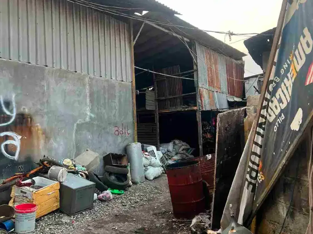 DISEWAKAN GUDANG DAN TANAH DI PINGGIR JL TUMBAK BAYUH SL - Image 3 of 4