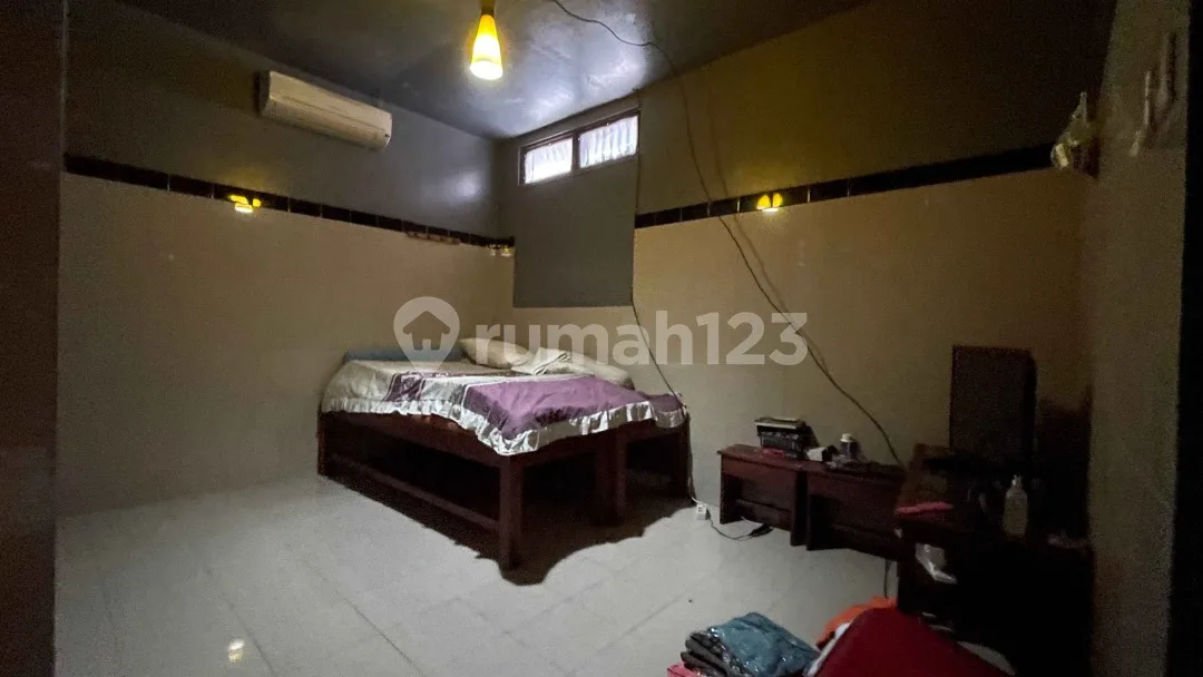 Dijual Ruko 2 Lantai Strategis di Jalan Raya Kerobokan - Image 4 of 4