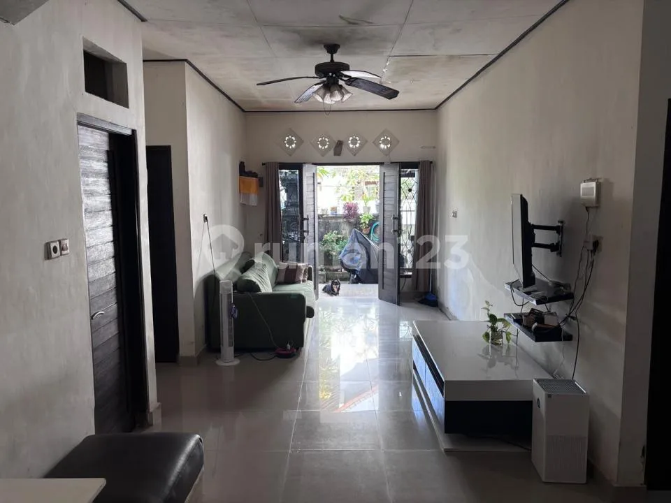 Dijual Rumah - Kori Nuansa Jimbaran, 3 Kamar Tidur - Image 3 of 4