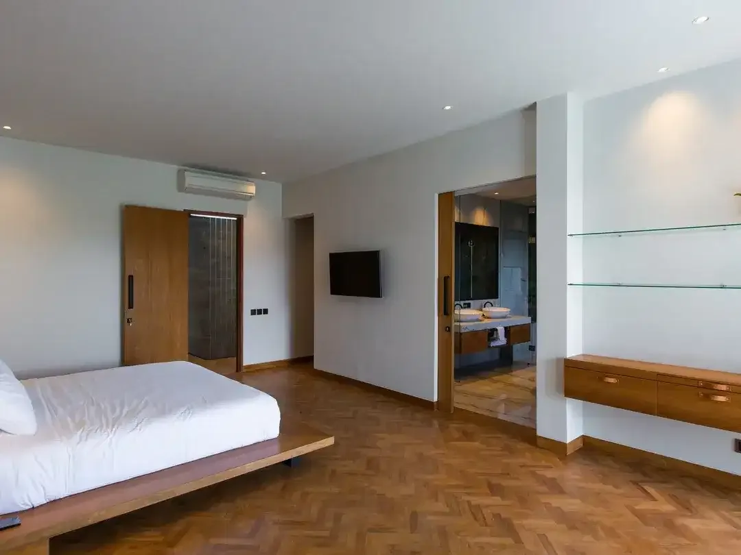 Leasehold - Charming 4-Bedroom Villa Near Canggu Bali - Prime Location - Image 7 of 10