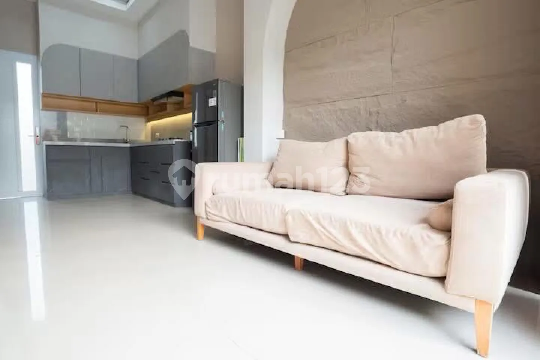 Rumah Semi Villa Siap Huni Lokasi Premium di Canggu - Image 2 of 4