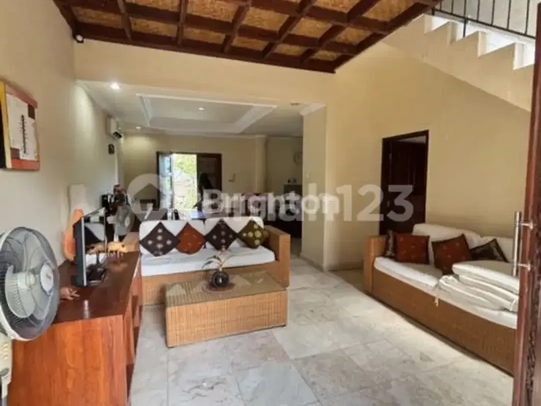 Villa Full Furnished - Siap Huni / Siap Investasi - Image 4 of 8