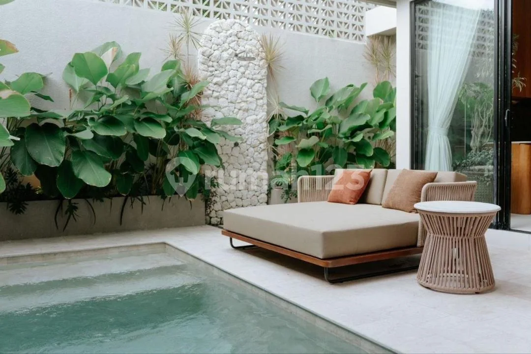 Brand New Modern Villa Bababkan Canggu - Image 4 of 4