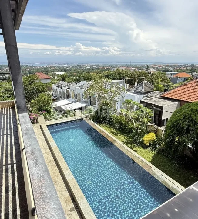 Villa Pemandangan Laut dan Airport Ungasan Lingkungan Villa - Image 4 of 4