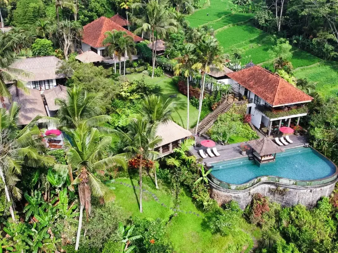 For Sale Villa on 8.160 Sqm of Land with Lush Widespread Views of Rice Fields and Green Valley - Image 2 of 10