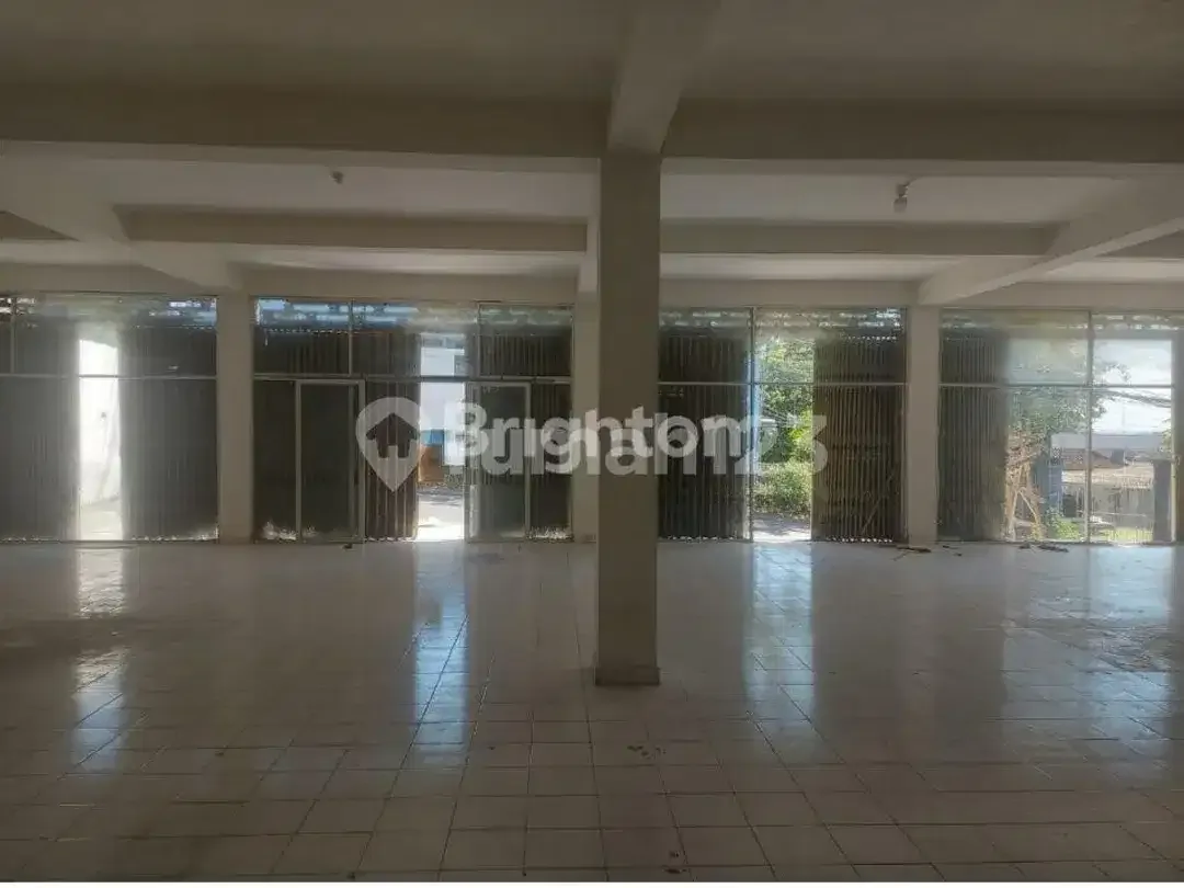 Ruko Komersial Premium 5 Unit Benoa Badung, Lt400 Lb700, SHM, Rp 7 Miliar - Image 7 of 8