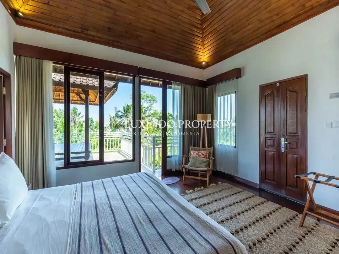 DISEWAKAN JANGKA PANJANG VILLA DENGAN 2 KAMAR TIDUR DI SAYAN - Image 8 of 10