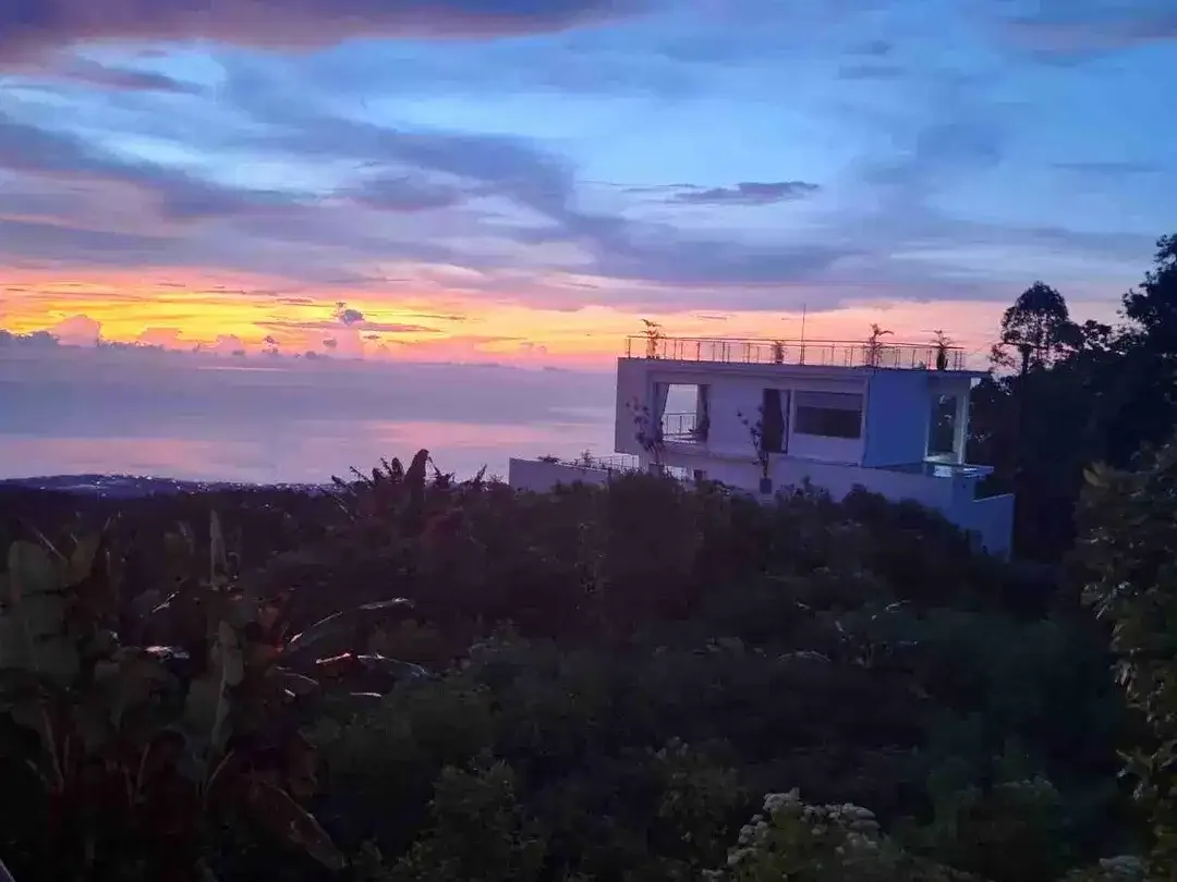 Brand new 5  bedrooms Villa LUNAR with stunning view in munduk goblek - Image 6 of 10