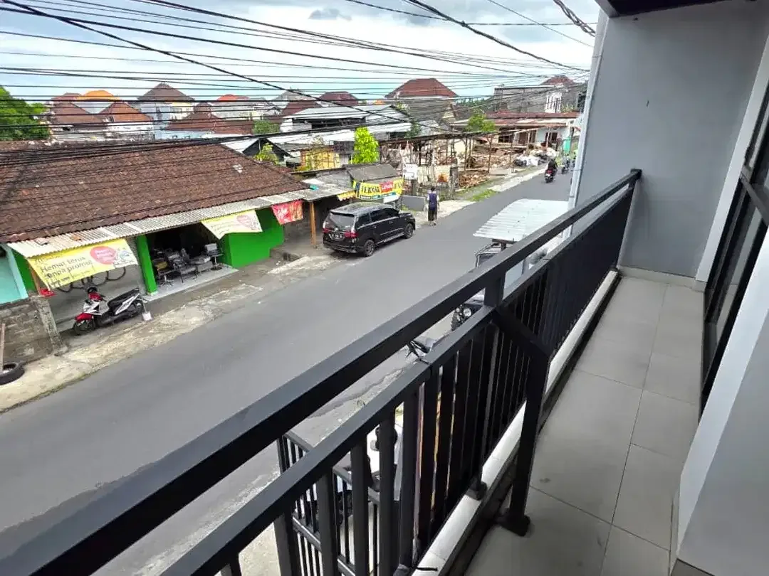 Ruko Strategis 3 Lantai di Pinggir Jalan Raya Utama – Jl. Gn. Tangkuban Perahu, Padang Sambian - Image 10 of 10