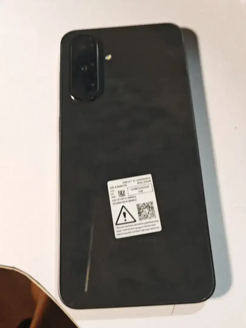 Samsung Galaxy A36 5G 8/256GB - Image 3 of 3