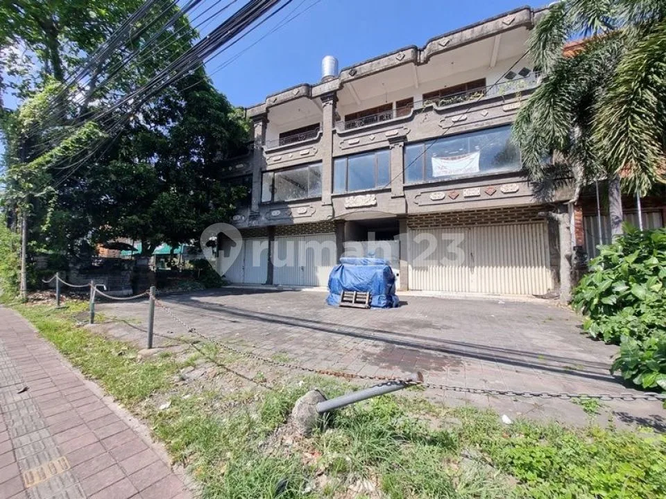 HITUNG TANAH SAJA!! RUKO GANDENG LOKASI CANTIK DEPAN GOEMEROT GATSU BARAT - Image 2 of 4
