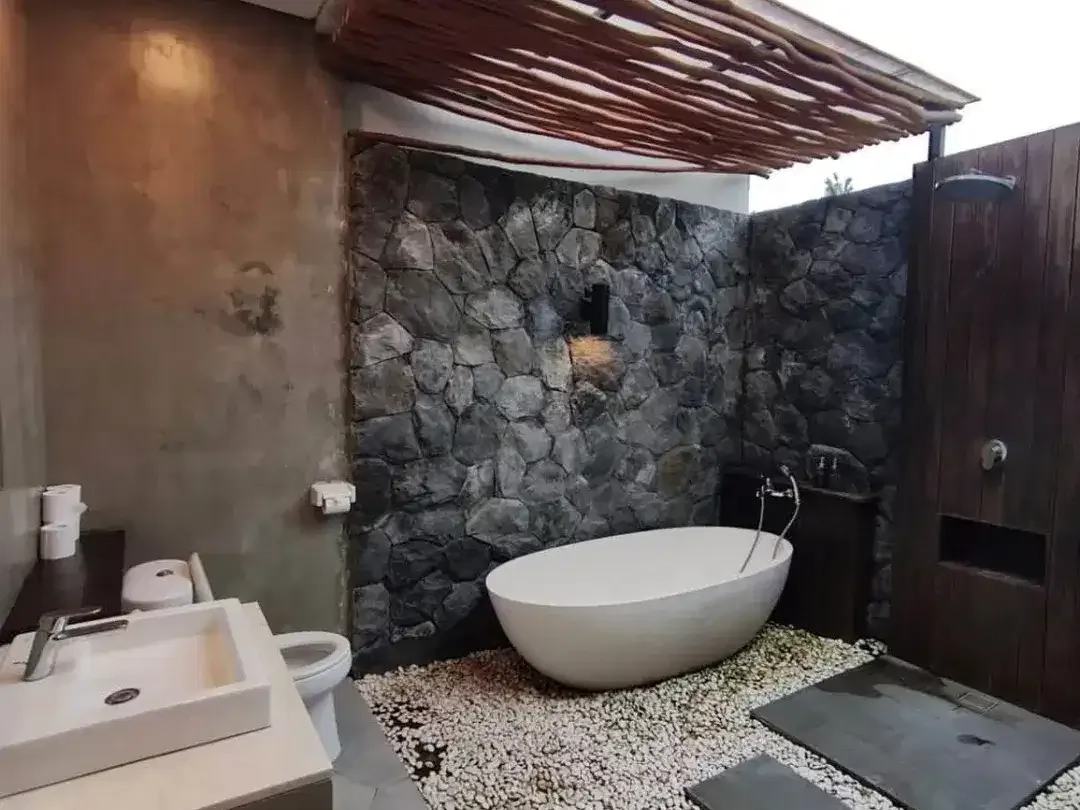 VILLA FOR RENT – LOHTUNDUH, UBUD, GIANYAR - Image 3 of 9