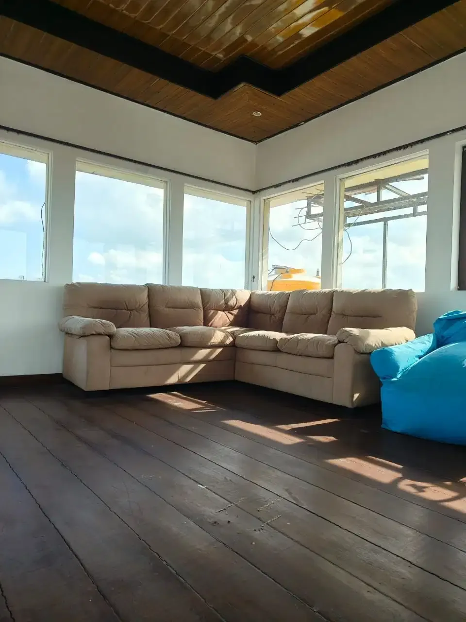 FOR RENT VILLA 3 BR KAWASAN VILLA DEKAT JLN UTAMA DI CANGGU - Image 9 of 9