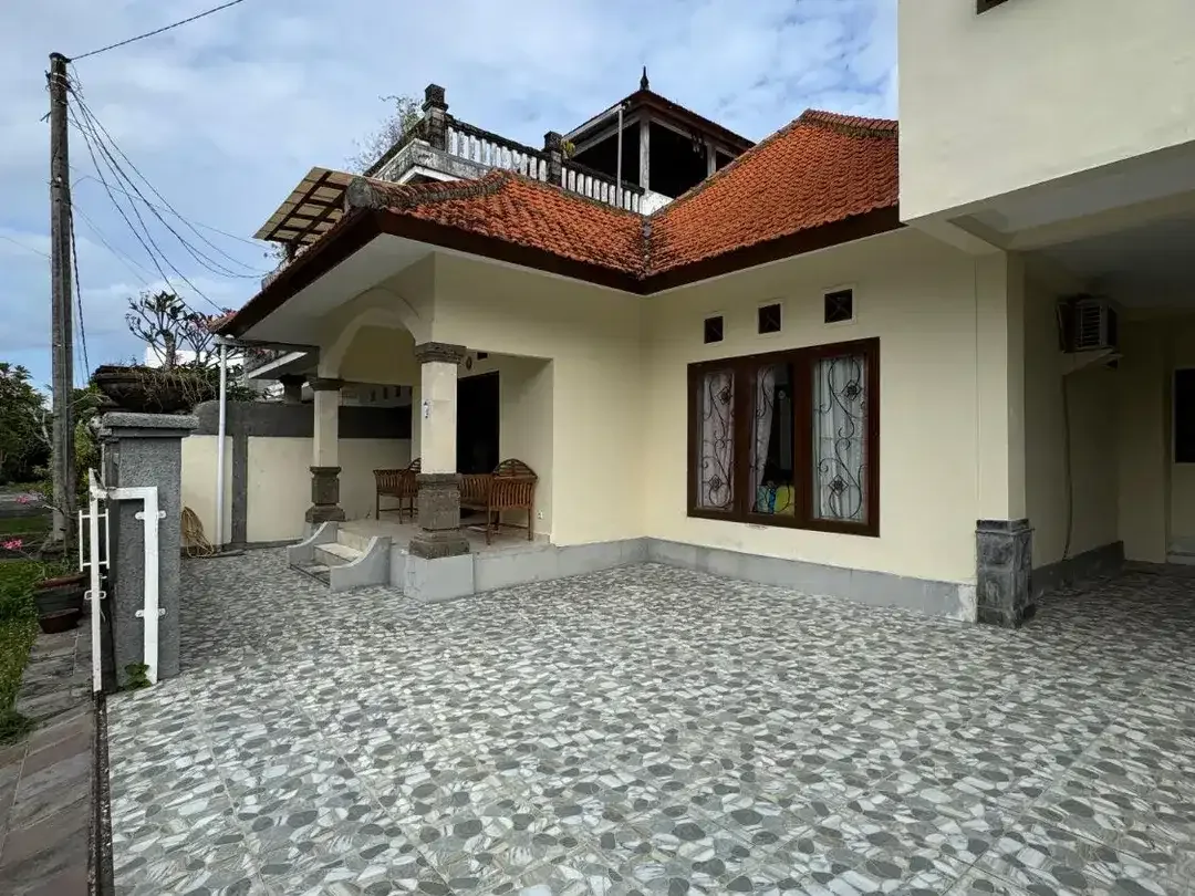 DIJUAL RUMAH KOMPLEK PERUMAHAN NUSA DUA - Image 4 of 10