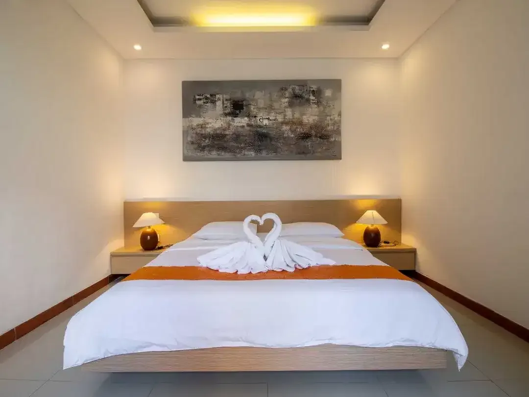 Villa 3 Kamar Tidur dengan Kolam Renang Dekat dengan Pantai Sanur Bali Disewakan Tahunan - Image 4 of 10