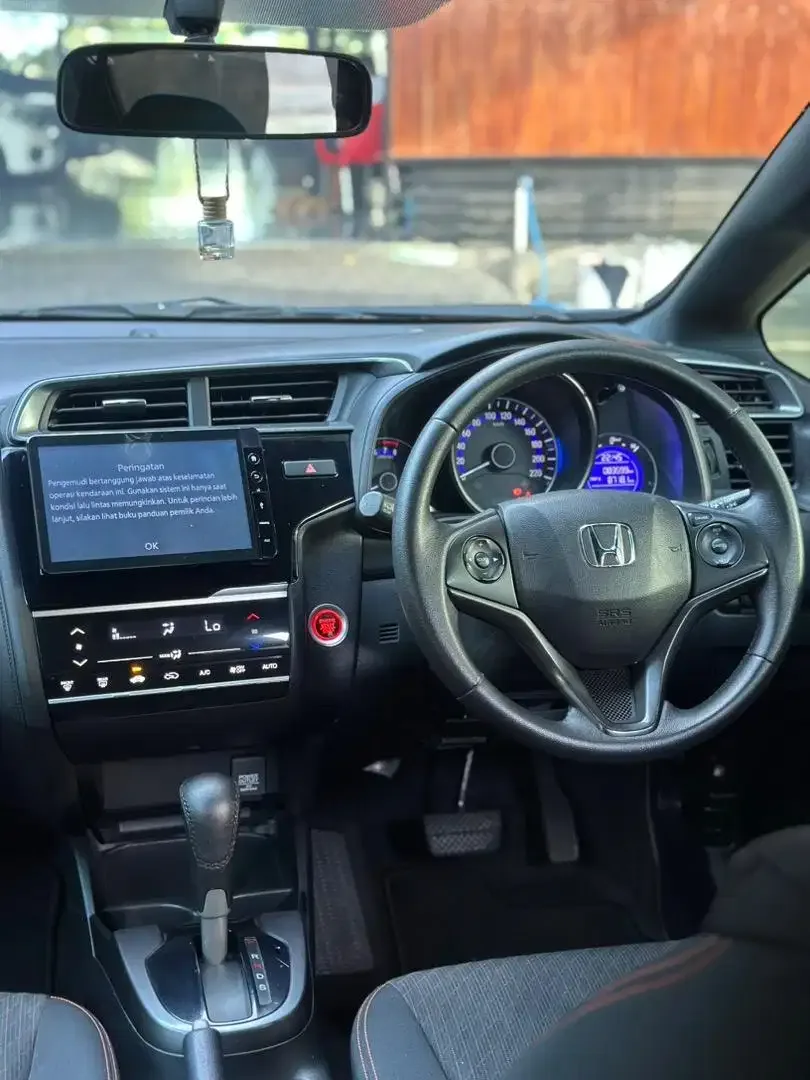 JAZZ RS 2018 FACELIFT MATIC ASLI BALI - Image 9 of 10