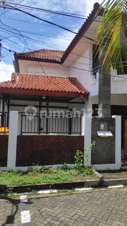 Rumah Area Puri Gading Jimbaran, Lingkungan Nyaman - Image 2 of 4