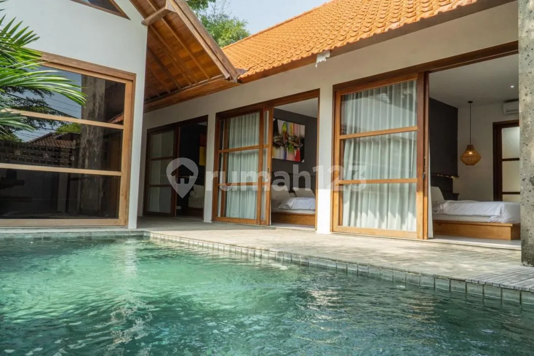 Villa Sewa Murah Siap Huni Full Furnished Kerobokan - Image 3 of 4