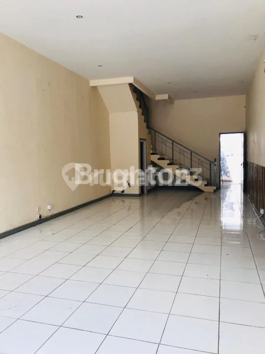 RUKO 3 LANTAI LOKASI PREMIUM DI GATOT SUBROTO BARAT - Image 4 of 4