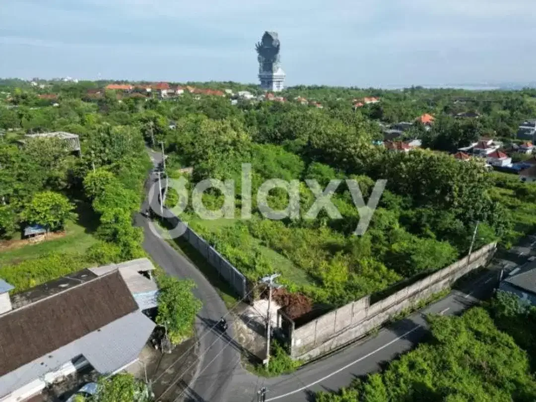 TANAH STRATEGIS PINGGIR JALAN BESAR DI MERAK UNGASAN BADUNG, BALI - Image 1 of 5