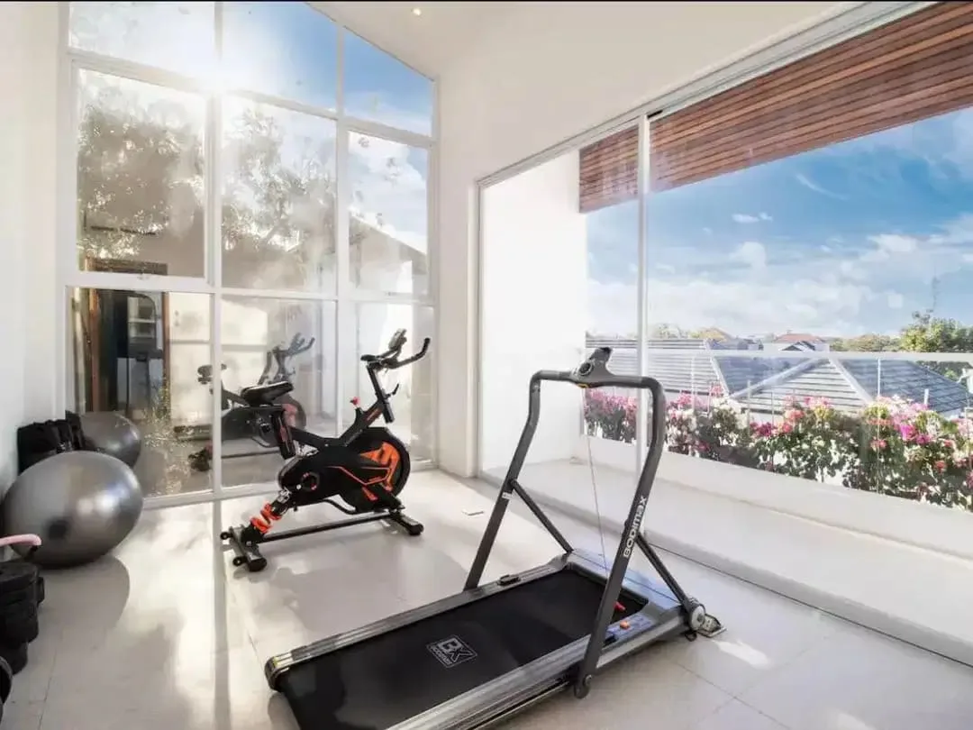 STUNNING 3BR VILLA IN PRIME ULUWATU - Image 2 of 10