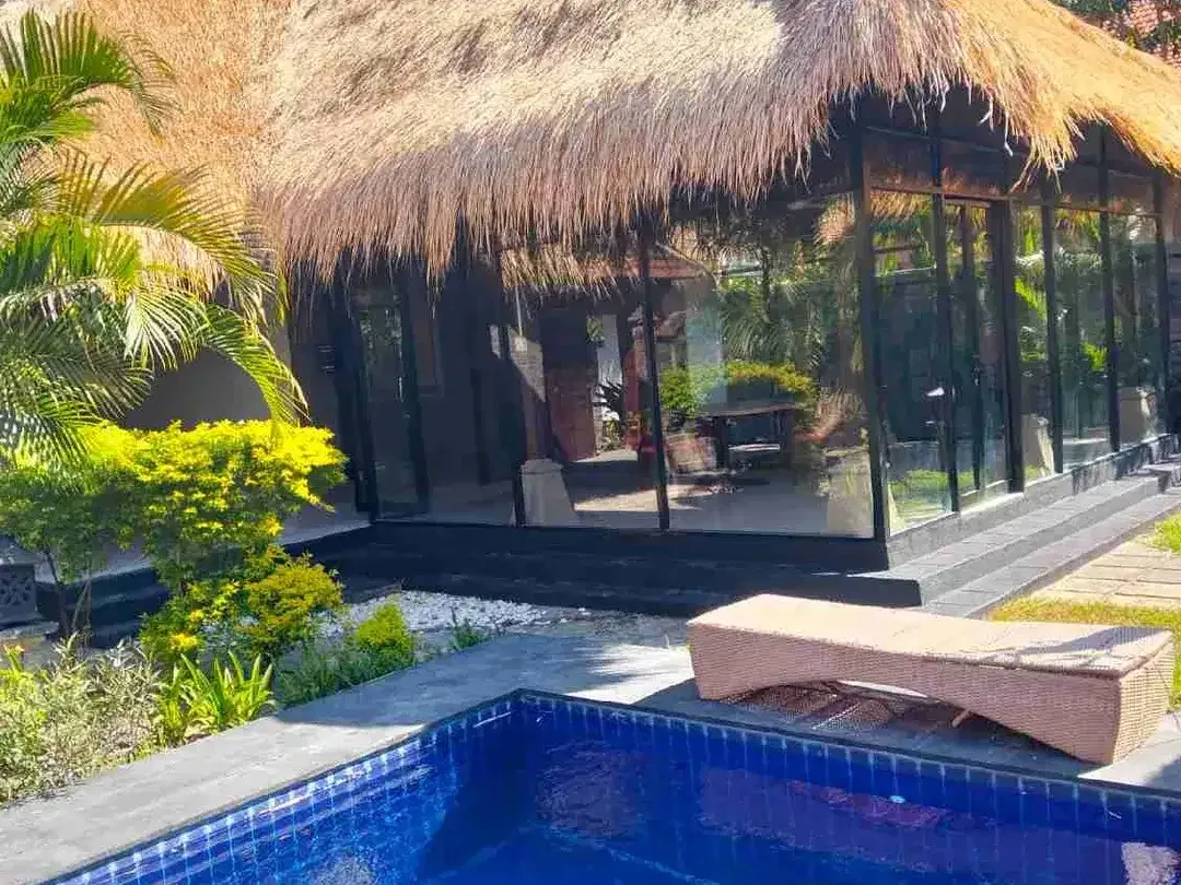 villa luas penyaringan Sanur bali - Image 1 of 10
