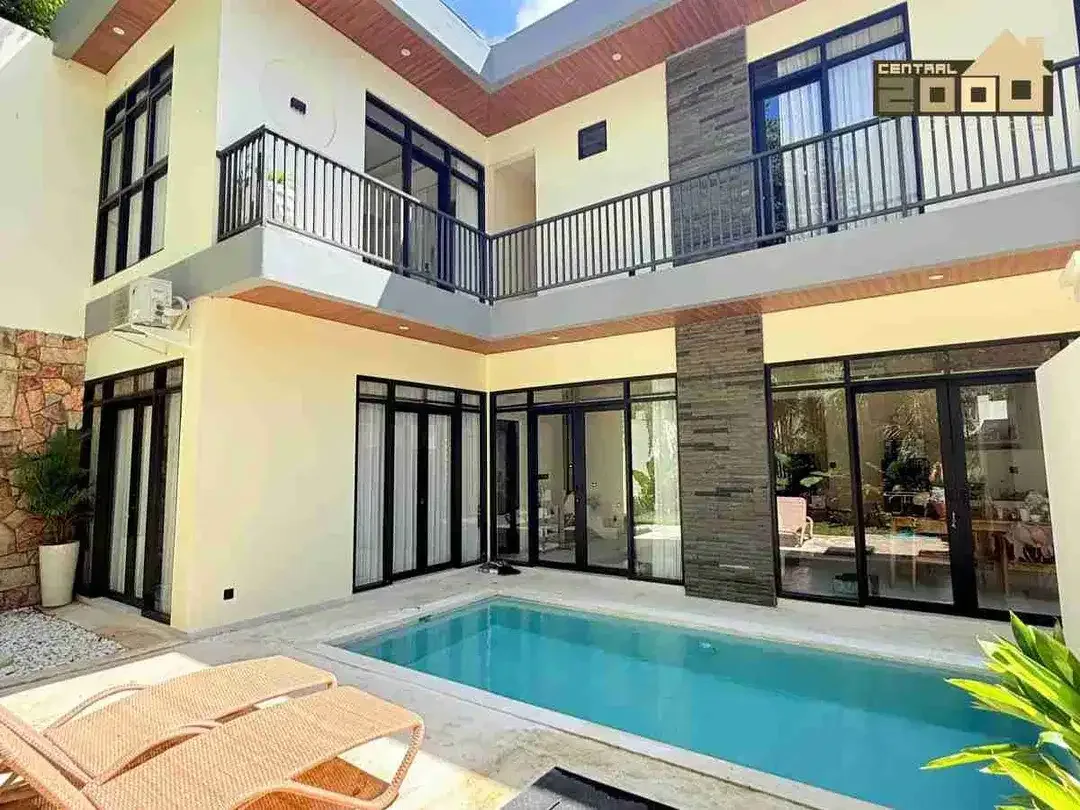 Luxury Villa Nusa Dua – Private Pool, Garden & Gated Complex - Image 2 of 10