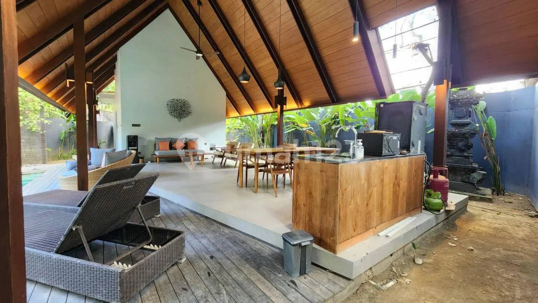 Serene Tropical Oasis In Pererenan 3 Bedroom Fully Furnished - Image 3 of 4