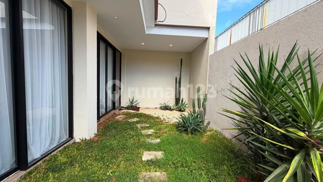 For Lease Luxury Villa Full Funished Near Sanur - Image 4 of 4