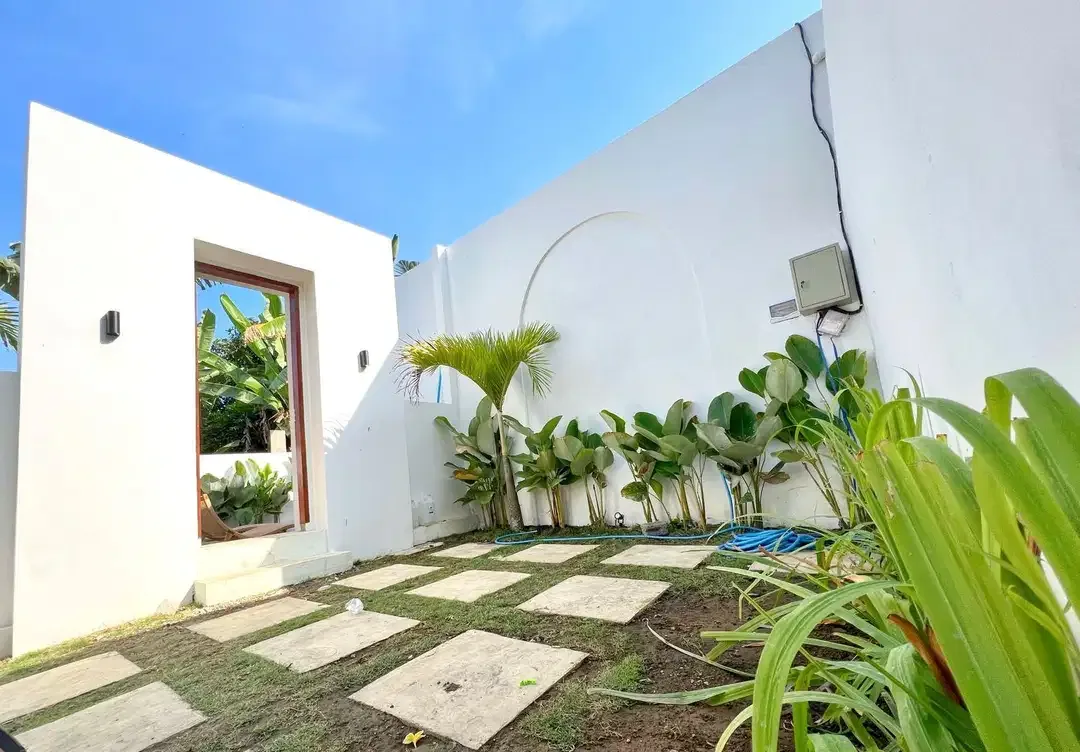 VILLA MENAWAN DI CEPAKA DEKAT KAWASAN PARIWISATA PERERENAN BALI - Image 3 of 10
