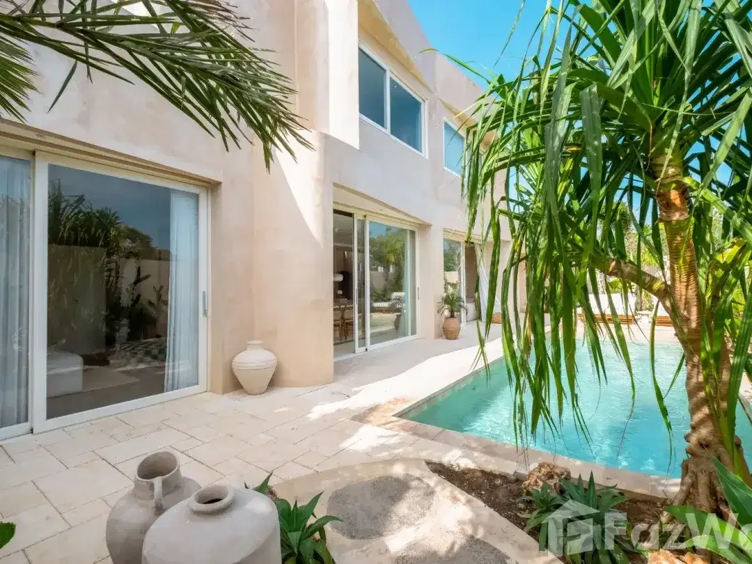 4 Bedroom Villa for sale in Balangan, Bali - Image 1 of 10