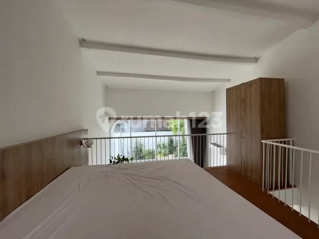 Townhouse Villa in Downtown Canggu for Rent - Image 8 of 10