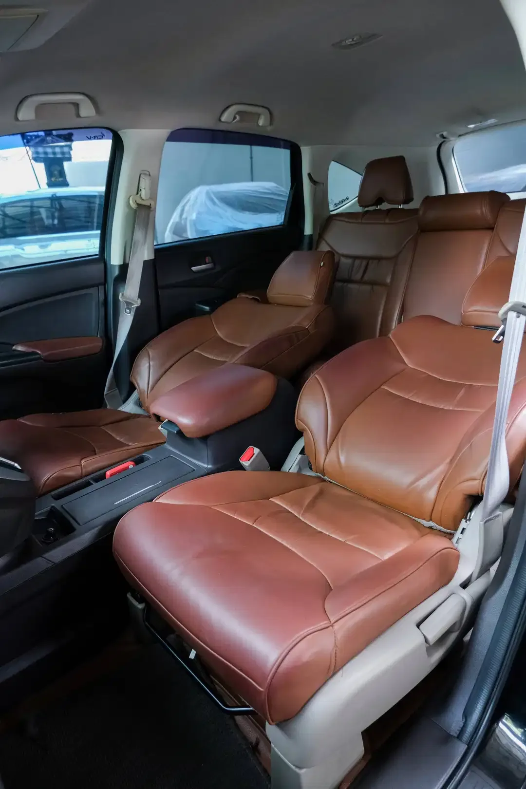 HONDA CRV MATIC 2.4 BENSIN 2014 - Image 9 of 10