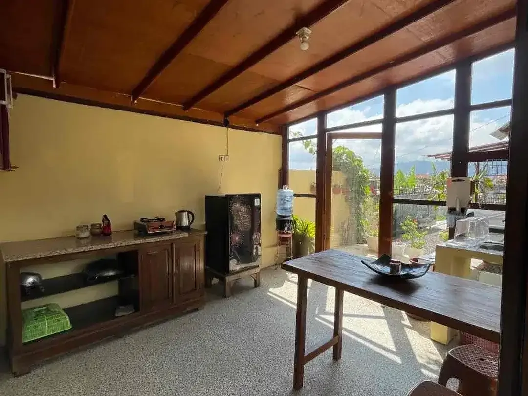 DIJUAL / FREEHOLD : Rumah 4 Bed, View Danau Buyan & Bukit, Bedugul, Tabanan, Bali - Image 4 of 10