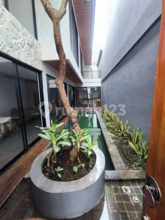 Brand New Villa Kemenuh - Ubud 3 Bedrooms - Image 3 of 4