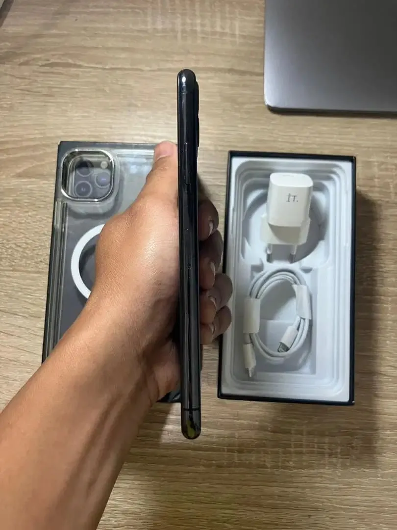 IPHONE 11 PRO MAX 512 ex KEMENPERIN - Image 3 of 9