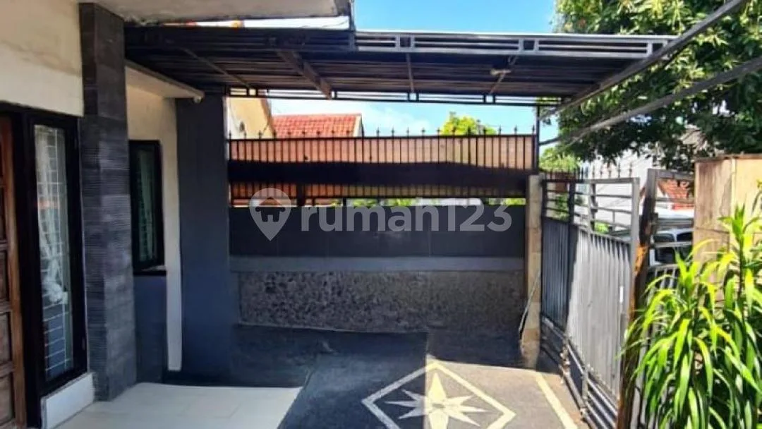 Rumah Bagus 2 Lantai di Permata Taman Giri Benoa Jimbaran Badung, Bali - Image 4 of 4