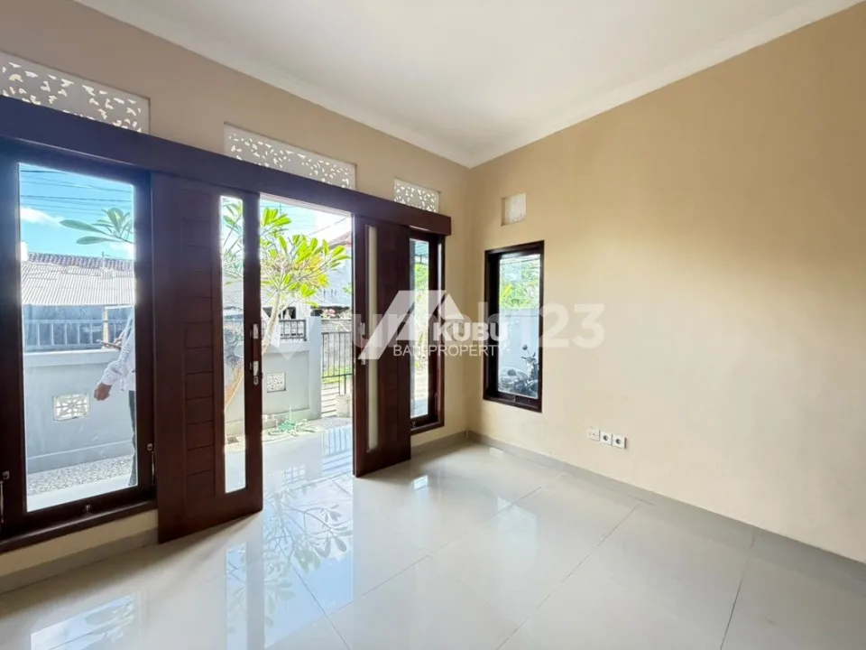 Kbp1615 A Simple Minimalist House With Three Bedrooms And A Closed Living Room. - Image 3 of 4