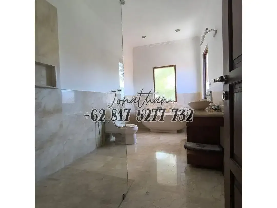 Dijual Villa Pribadi 3 Kamar Kolam Renang SHM IMB Dekat Pantai Jimbaran Bali - Image 10 of 10