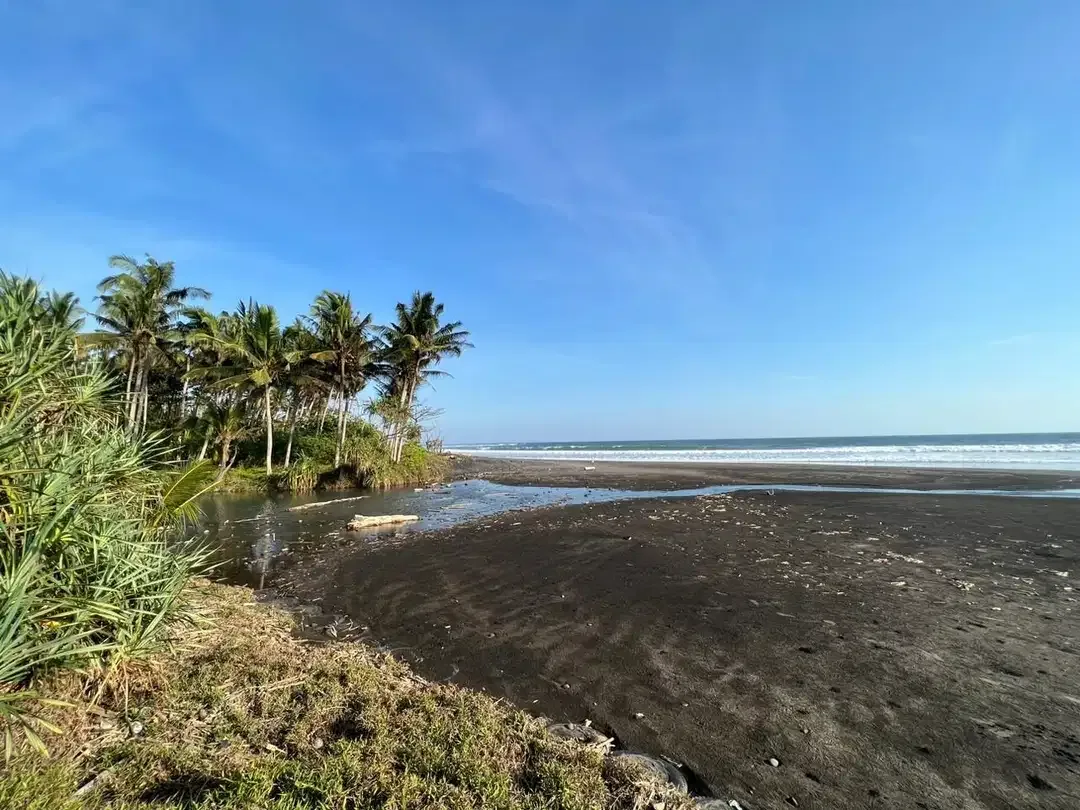 Dijual Tanah Langka Los Pantai dan Sungai di Balian Beach Tabanan - Image 8 of 10