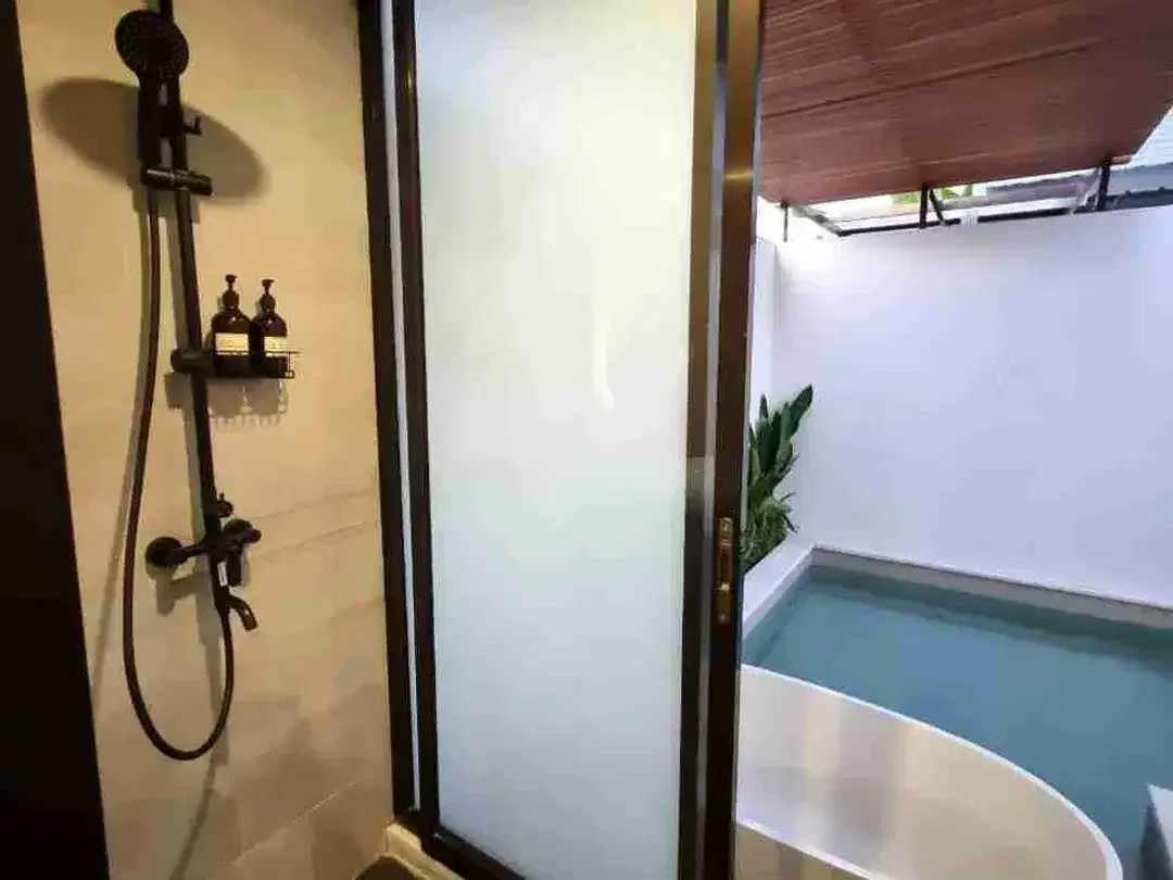 Villa Modern Minimalis 2 Kolam Renang di Umalas - Image 6 of 10