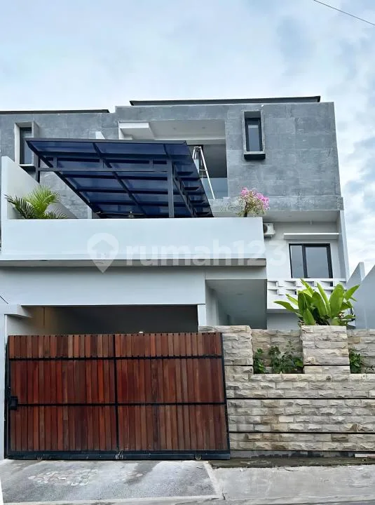 Villa Modern Baru 4 Kamar di Jimbaran Fully Furnished - Image 1 of 4